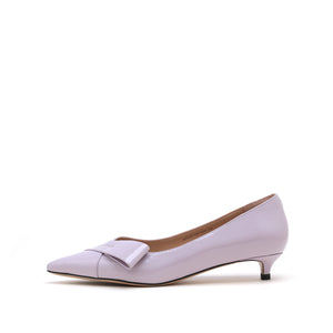 Pointed Toe Asymmetrical Knot Pumps